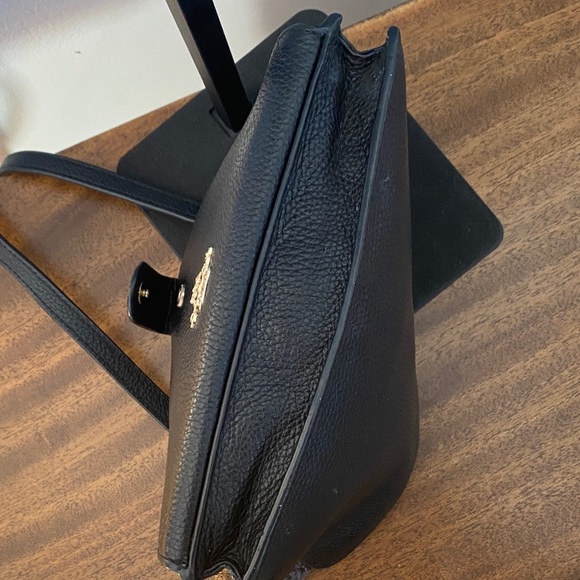 Coach Noa Pop-up Messenger Pouch Black Pebbled Leather Crossbody Bag - Picture 11 of 13